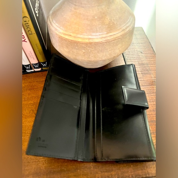 Gucci Monogram Continental Wallet (with COA) - Picture 6 of 14